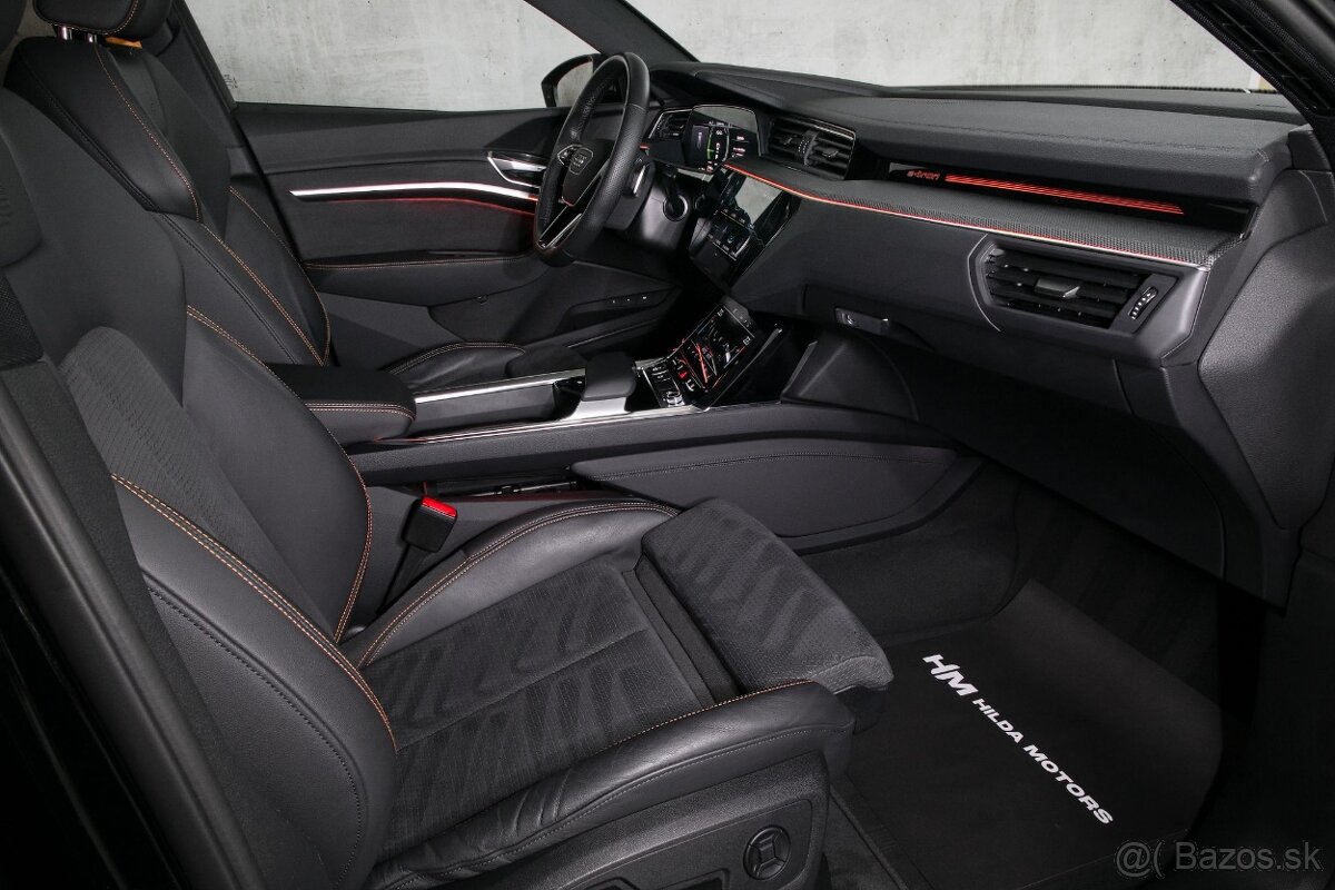 Audi e-tron 55 300kW S-Line Sportback Matrix Black Edition - 11