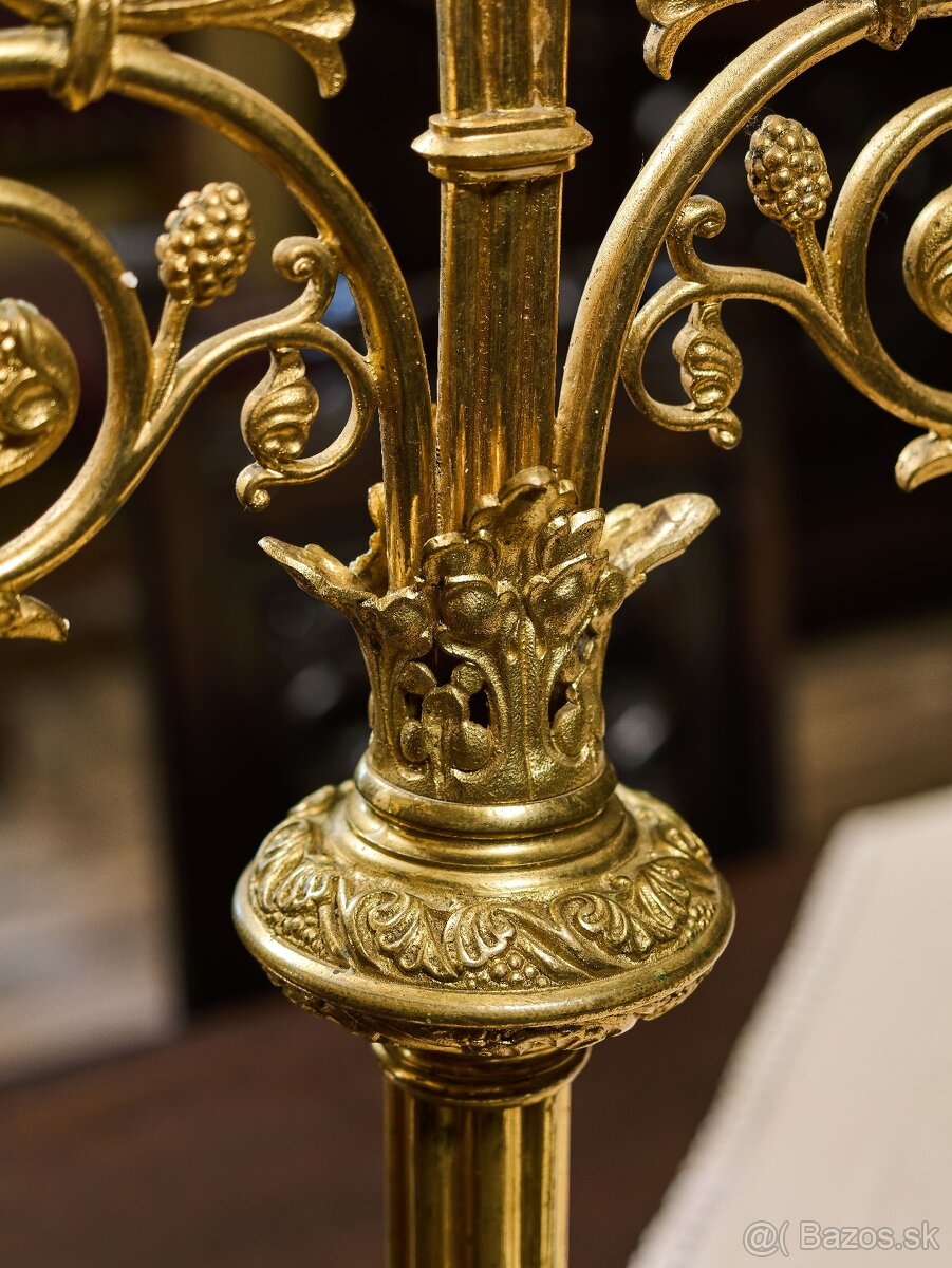 Párové neogotické mosadzné svietniky z 19. storočia - výška - 11