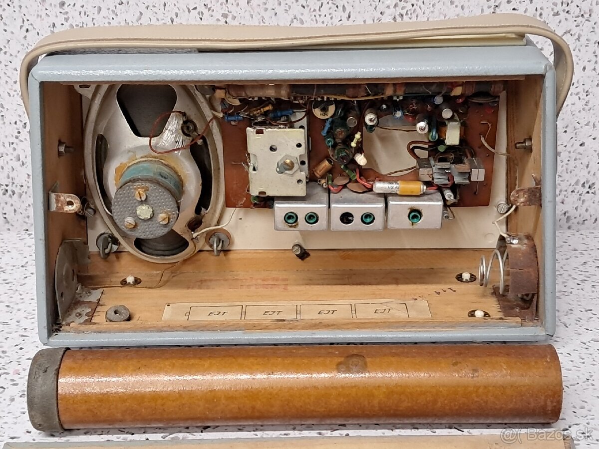 Transistor-Reiseempfänger R100 SternRadio Berlin VEB RFT - 11