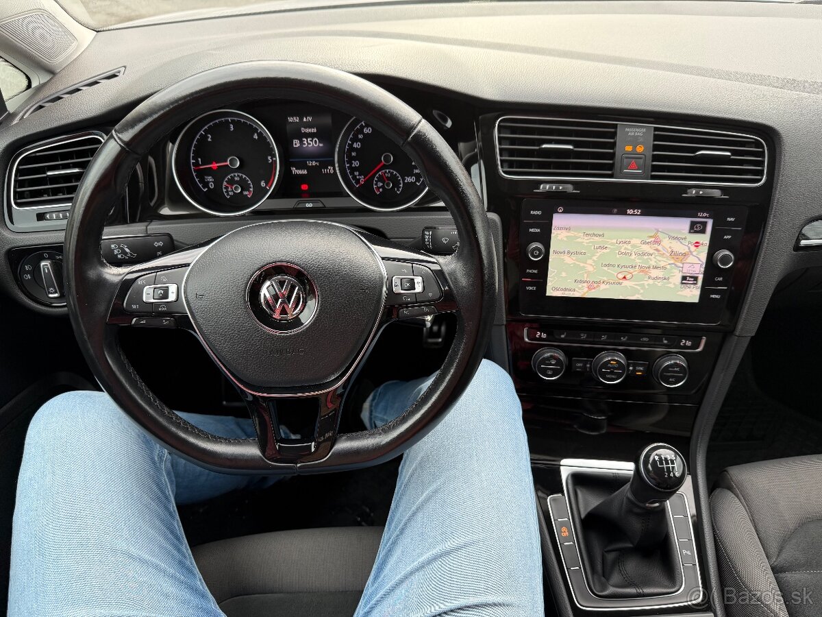 Volkswagen Golf VII Highline 2.0Tdi - 11