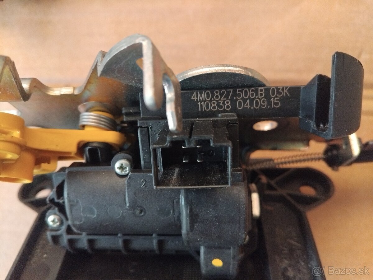 rozpredám dvere kufra Superb 3 - 11