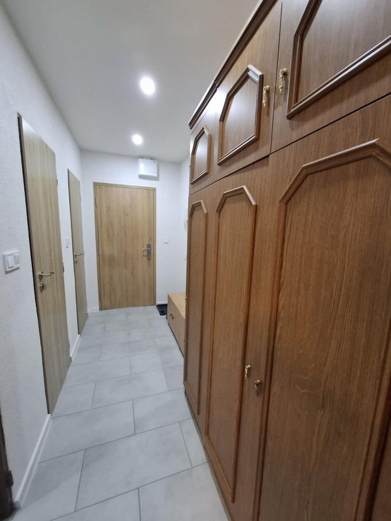 Na prenájom - 2 izb.byt Handlová - 11