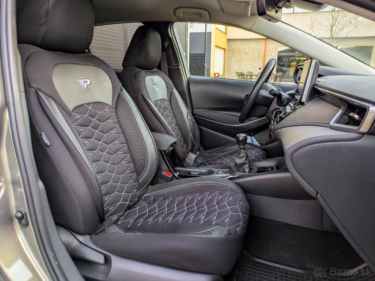 Toyota Corolla 1.5 Dynamic Force Style 92kW, 1. majiteľ - 11