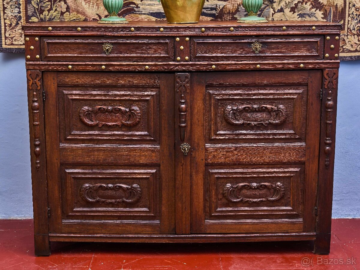 Neorenesančná komoda z masívneho duba cca 1800 - 11