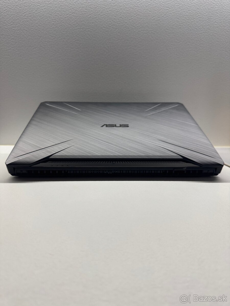 ASUS TUF Gaming FX505DT – Ryzen 7 / GTX 1650 / 8 GB / - 11