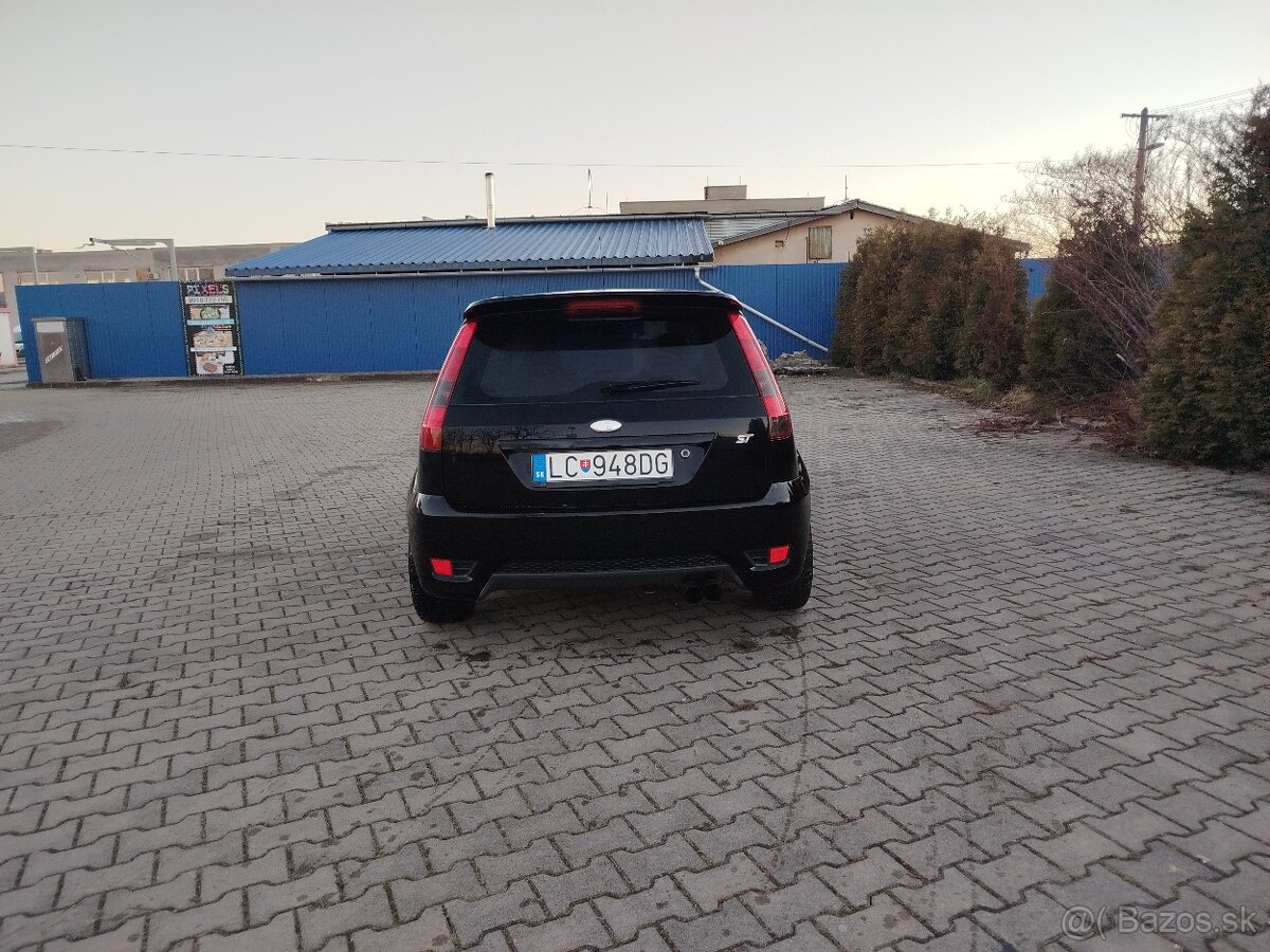 Ford fiesta st - 11