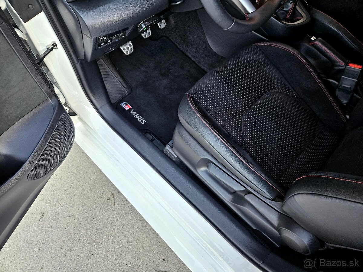 Toyota Yaris GR WRC - 11