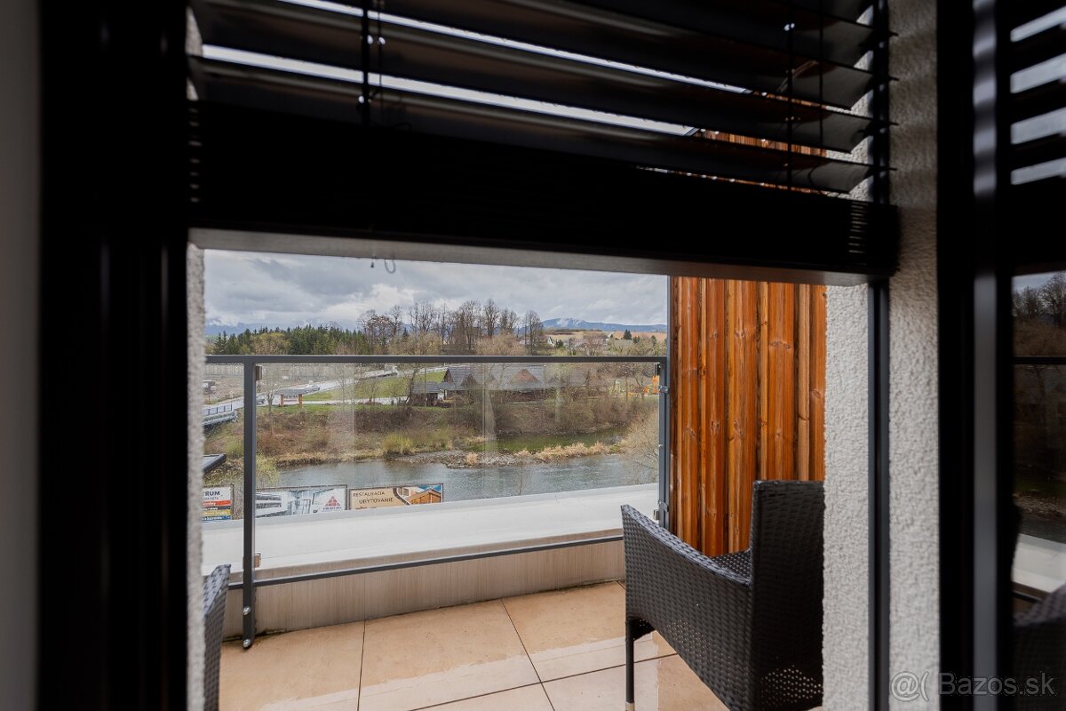 Kompletne zariadený apartmán s výhľadom a parkovaním v proje - 11