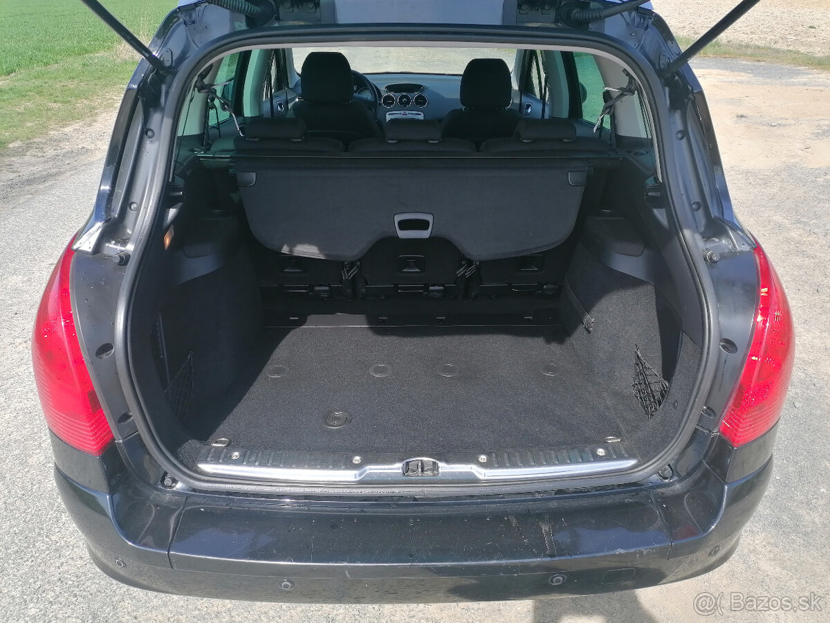 Peugeot 308 SW 1,6 HDi panorama - 11