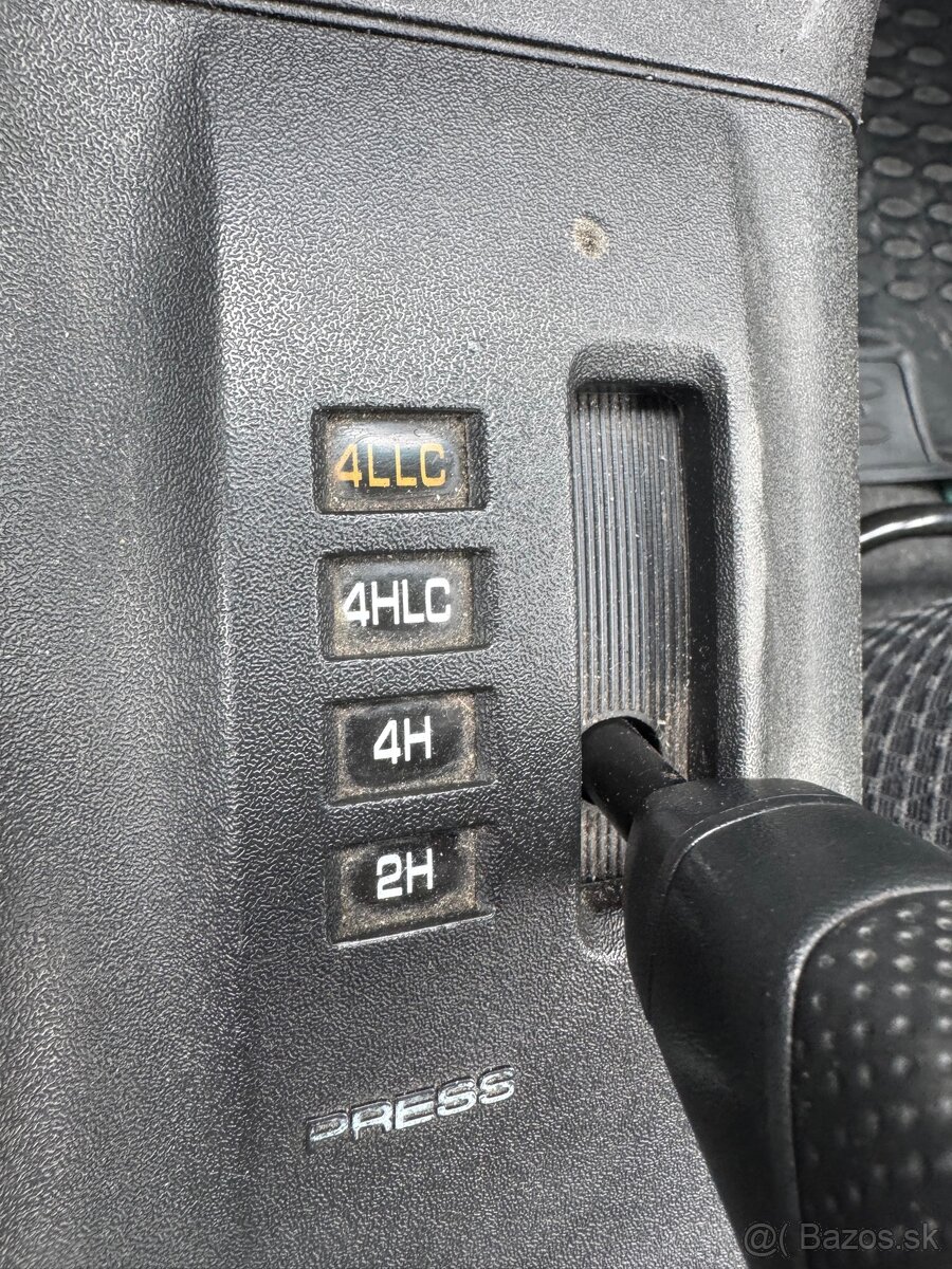 Mitsubishi Pajero Montero 3.2D - 11