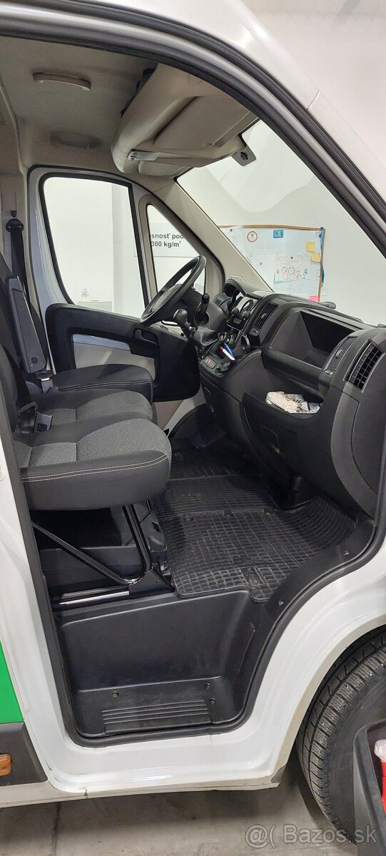 Fiat Ducato izoterma 2.3 110KW - 11