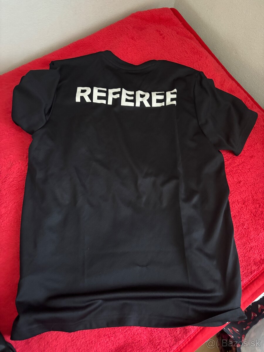 Rozhodcovská výstroj - 11