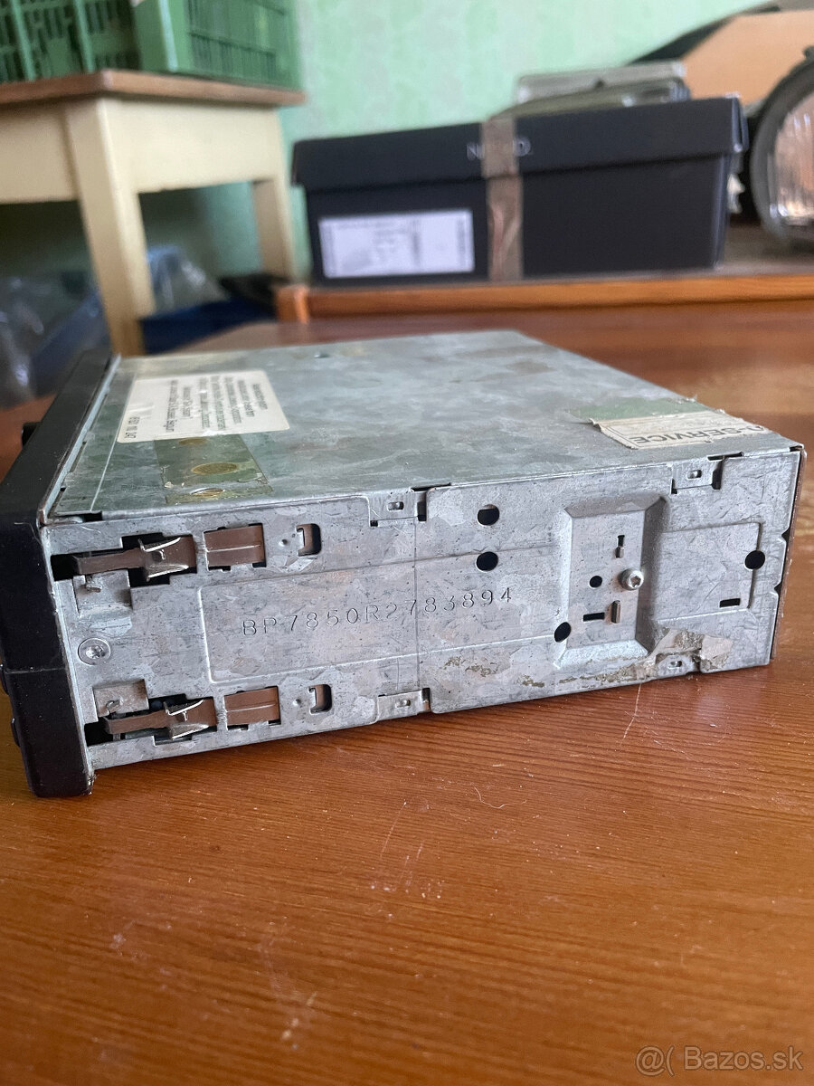 Predám originál staršie BLAUPUNKT Rádia - 11