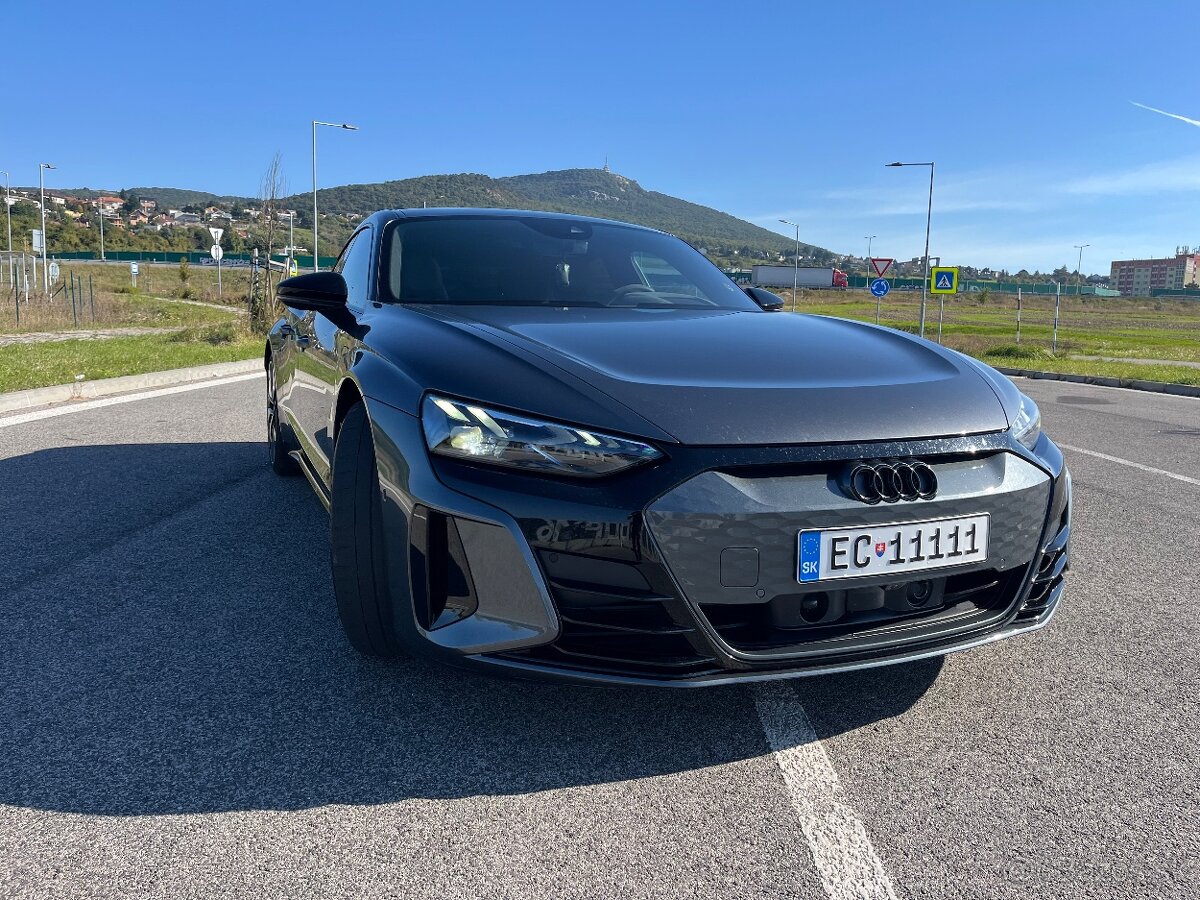 Audi RS E-tron GT quattro - 11