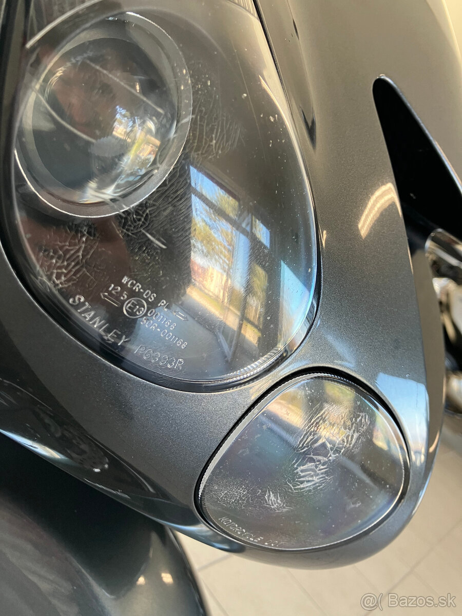 Kawasaki ZZR 1400 - 11