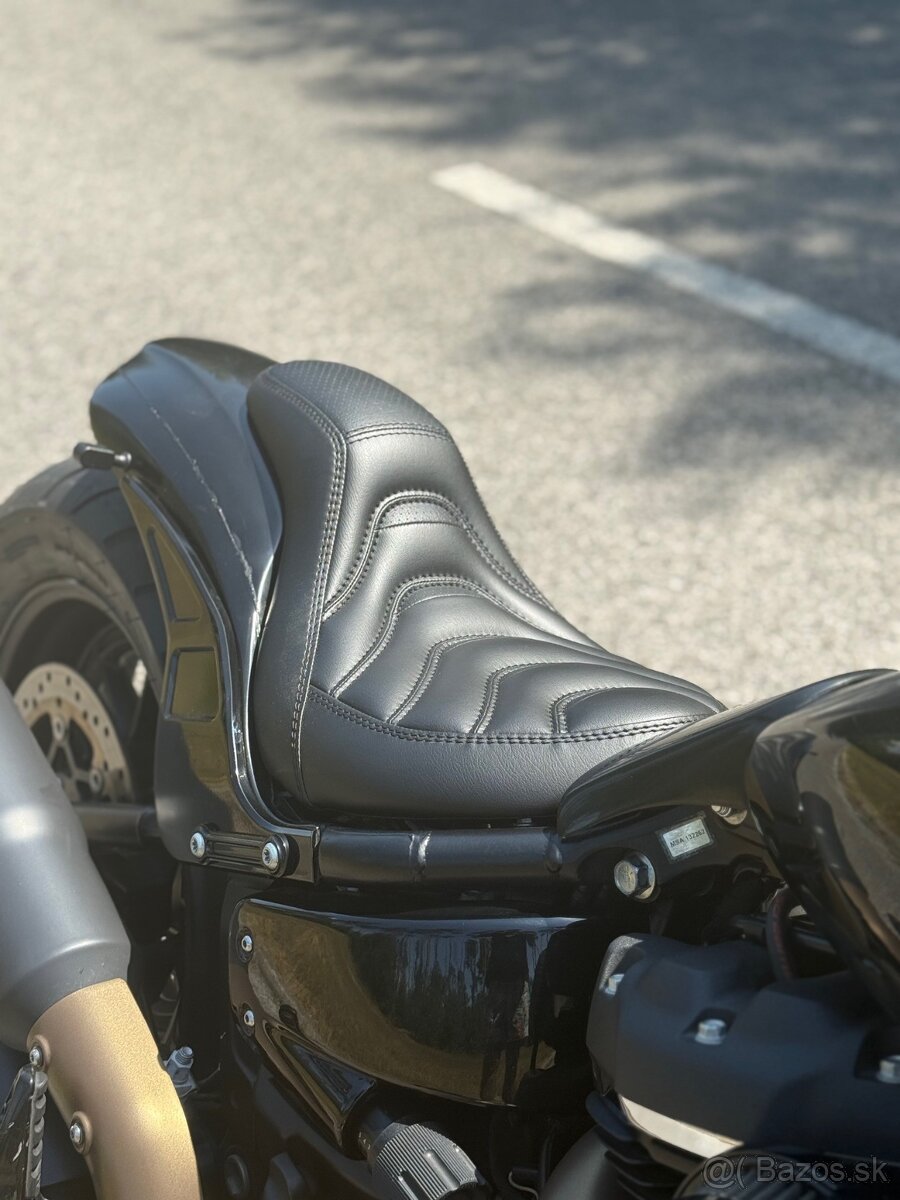 HARLEY DAVIDSON FAT BOB 107 - 11