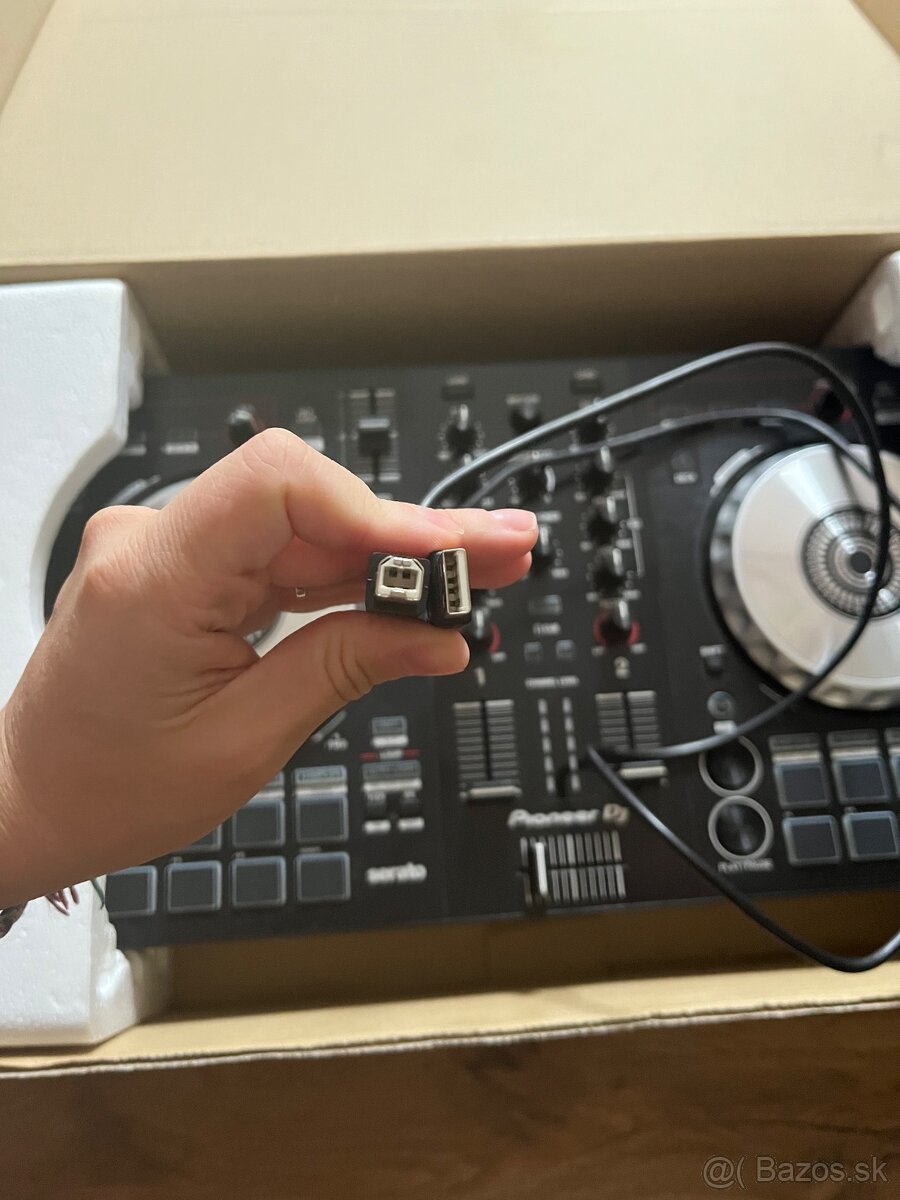 DDJ-SB3 DJ controller - 11