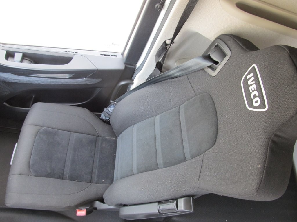 IVECO AS440ST/FP LT - 11