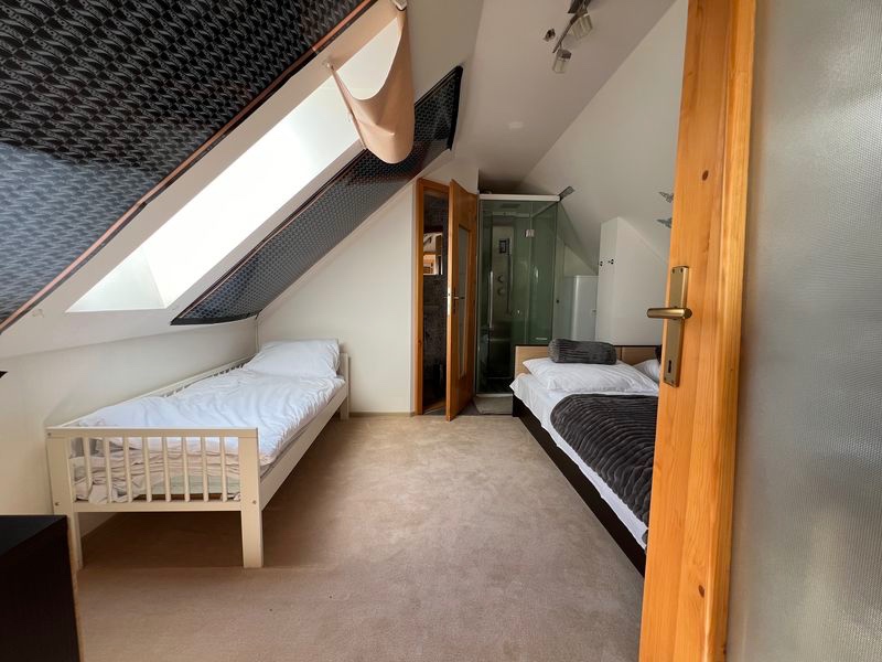 Ponúkame na predaj krásny mezonetový apartmán v Donovaloch - 11