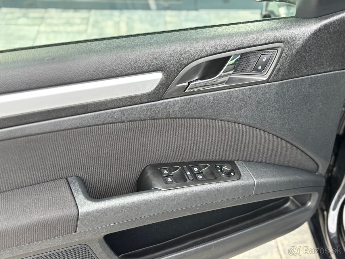 Škoda Superb Combi 2.0 TDI CR DSG 273000km 2011 - 11