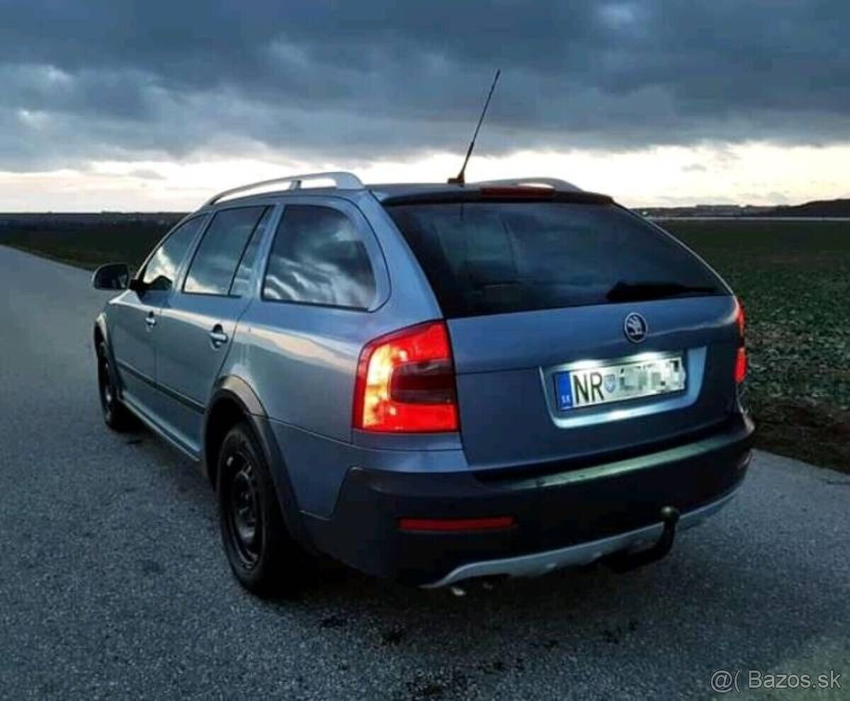 LED OSVETLENIE ZNACKY SPZ EVC - CANBUS - 11