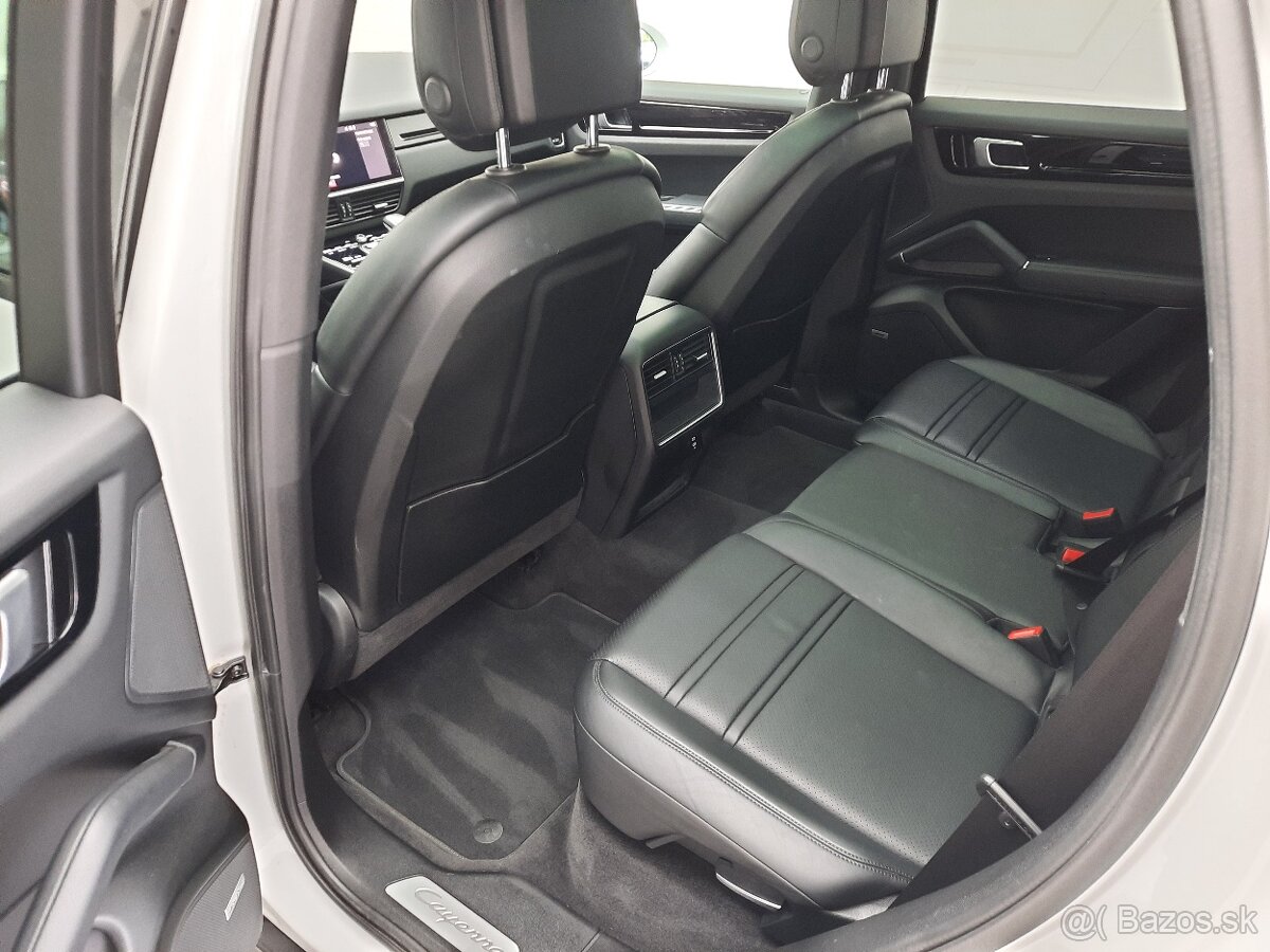 Porsche Cayenne E-Hybrid Platinum Edition - 11