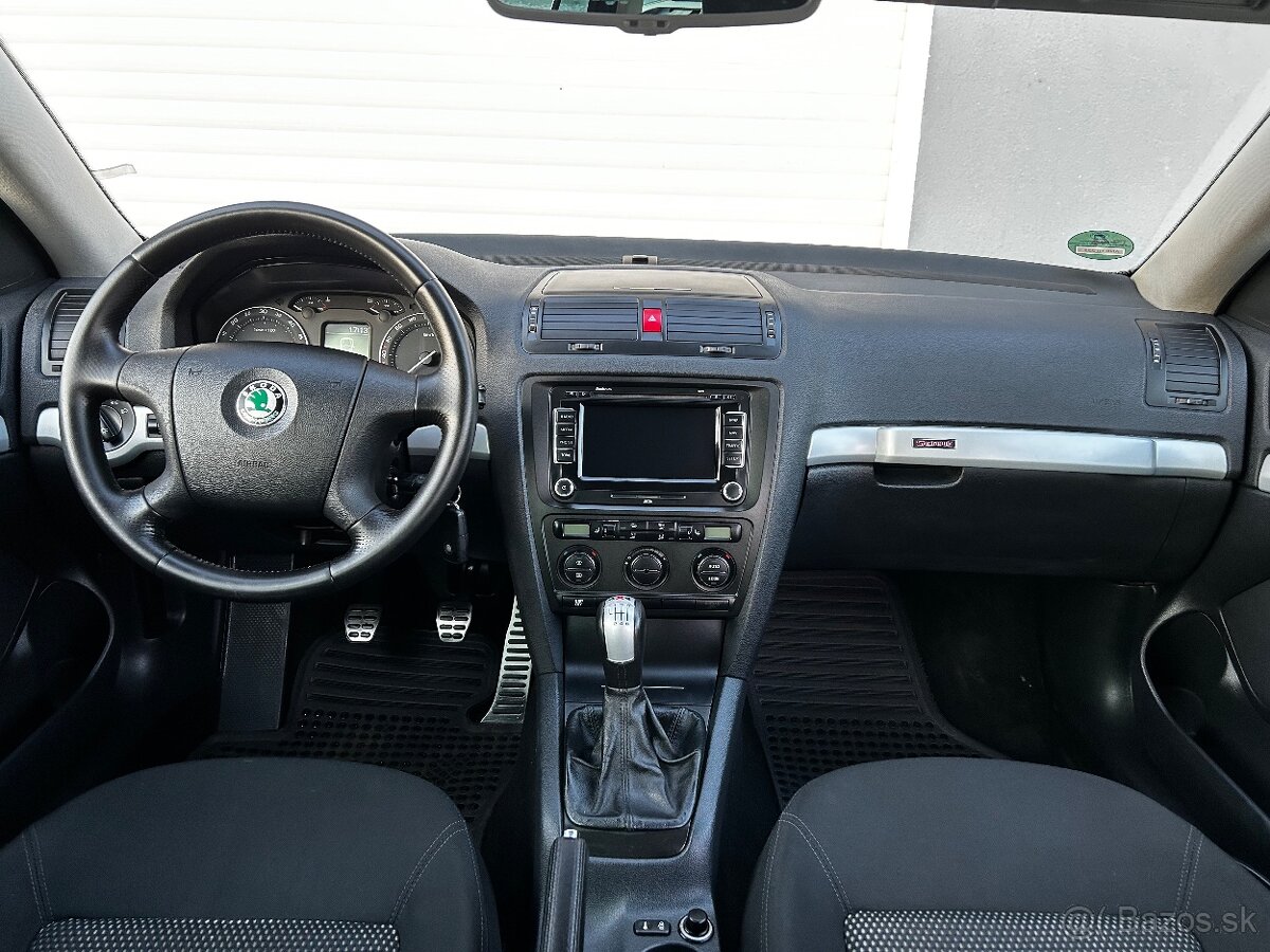 ŠKODA OCTAVIA SCOUT 2,0 TDI 4x4,XENON,ŤAŽNÉ,MODEL 2009 - 11