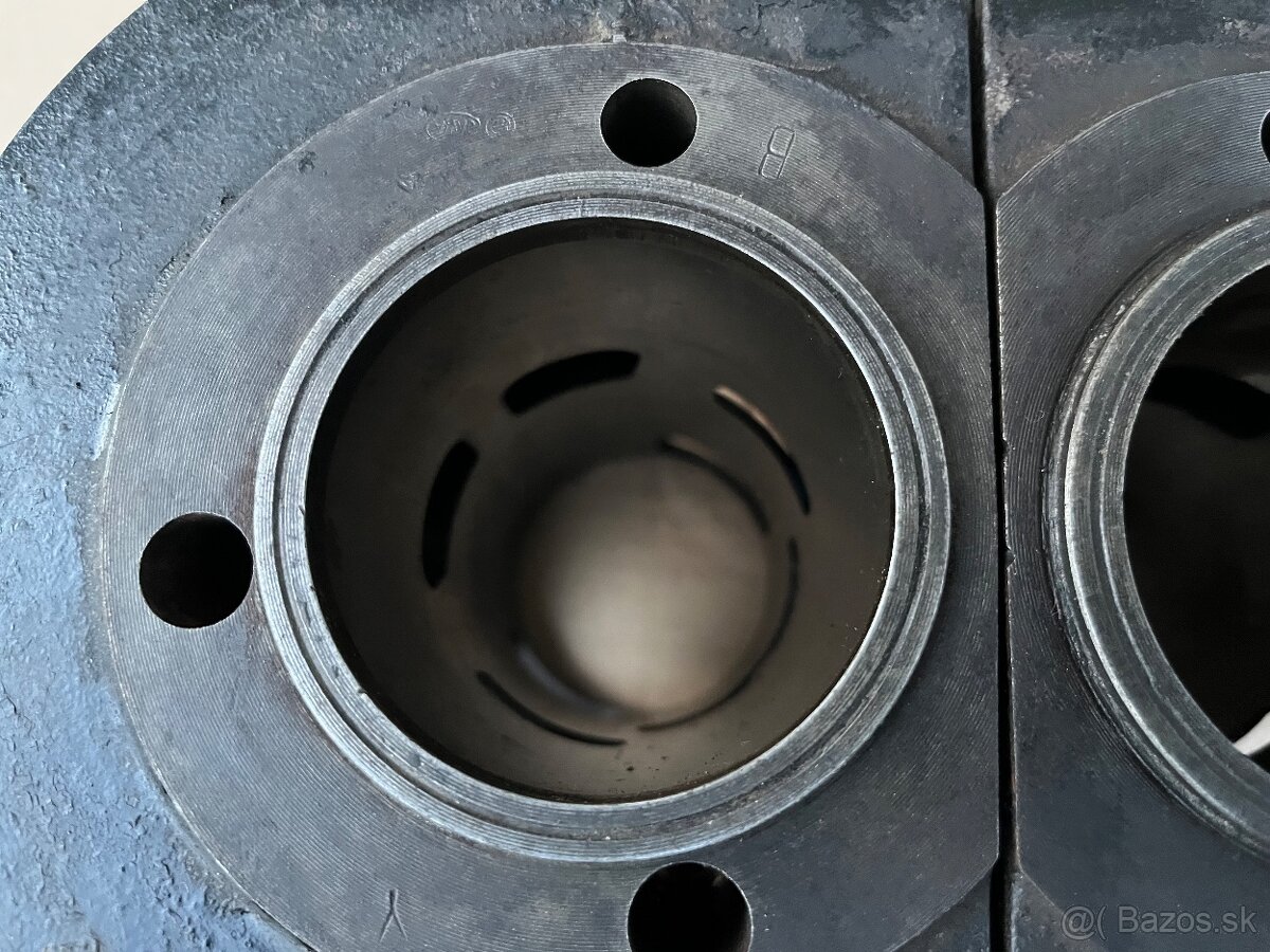 Válce motora Jawa 350 Panelka, Športka aj Kývačka - 11