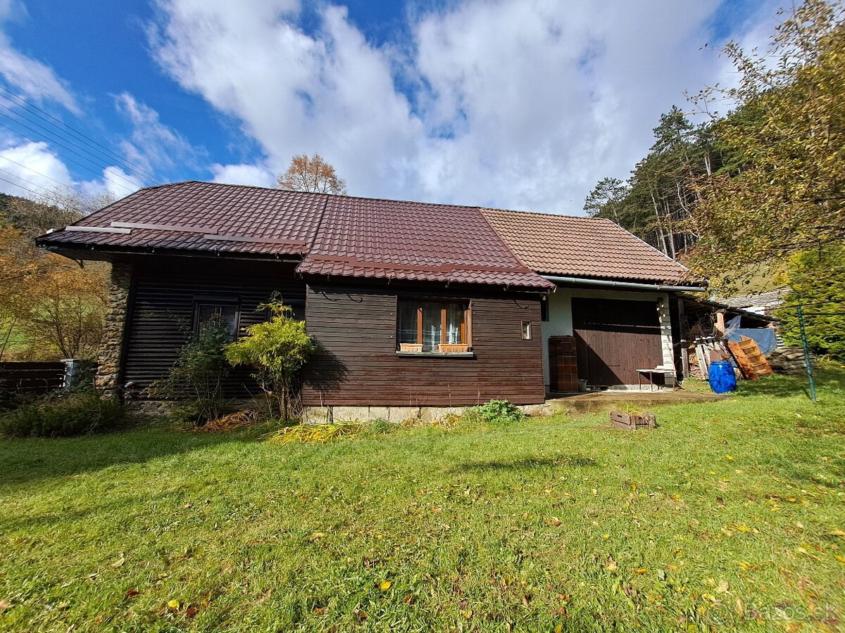 Šikovný rodinný domček pod lesom – Slovenské Pravno - 11