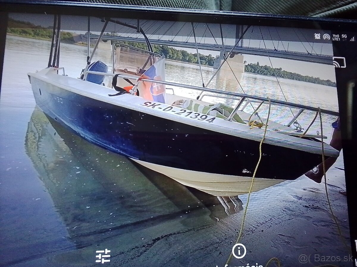 Predám motorový čln s privesom - 11