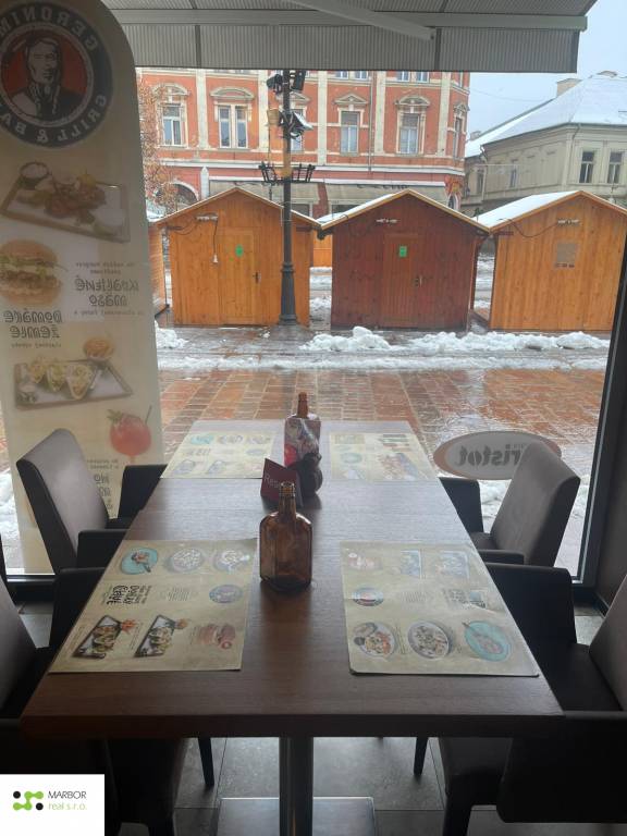 Reštaurácia na predaj v centre Košíc na Hlavnej 74 - 11