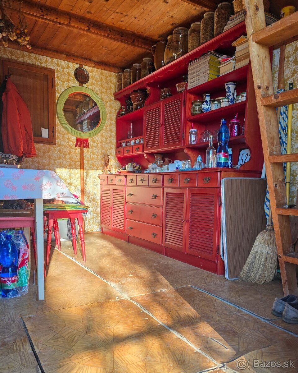 Oddychová záhradná chatka s výhľadom - 11