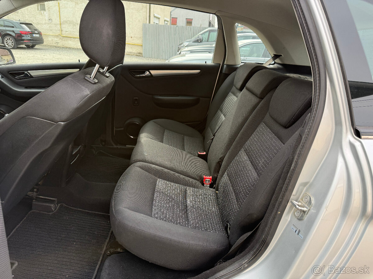 Mercedes-Benz B trieda 180 CDI - 11