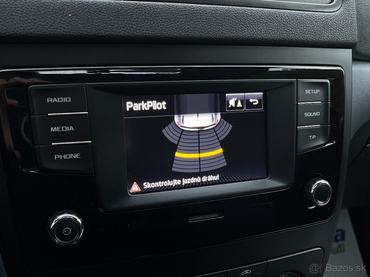 škoda YETI AUTOMAT Benzín - 11