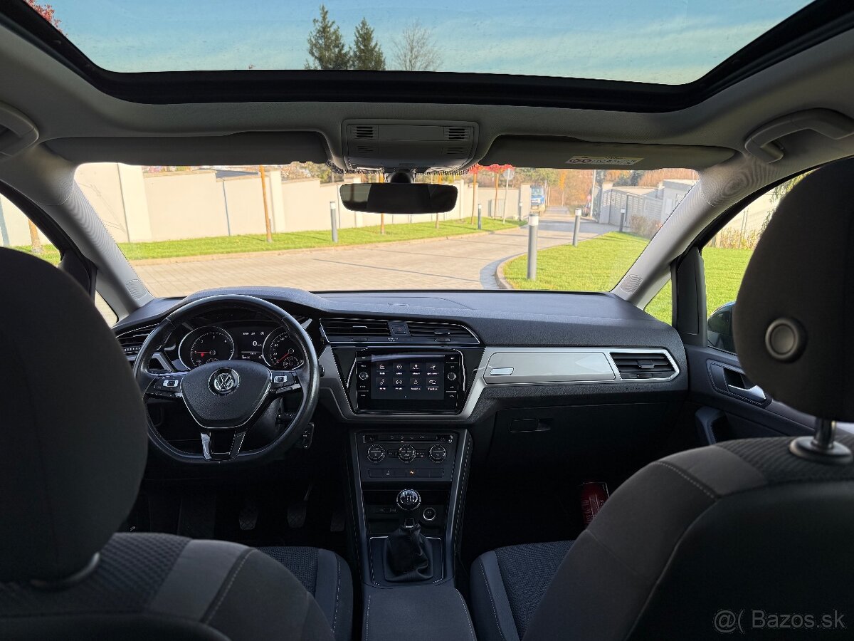 2019 VW Touran TDi 7 miest - 11