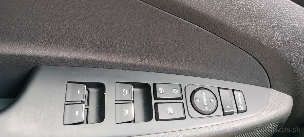 Hyundai Tucson 1.6 CRDi 136 diesel, r.v.2020 - 11