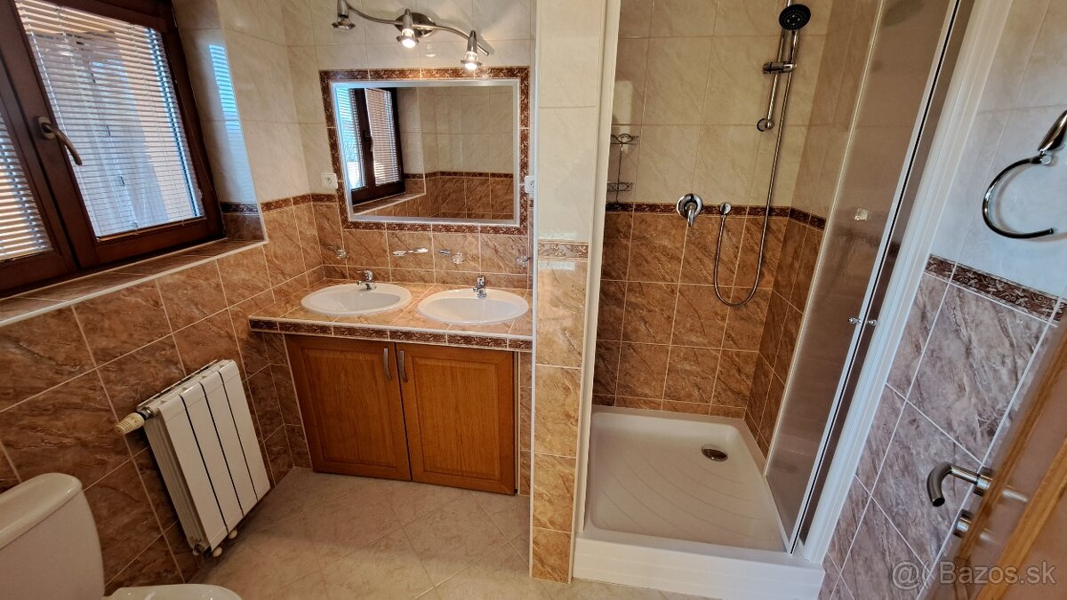 RODINNÝ DOM - Vrútky - Karvaša a Bláhovca - PRENÁJOM - 11