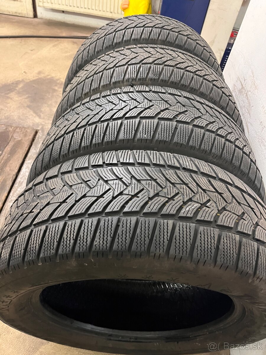 255/55R18 Dunlop zimne - 11