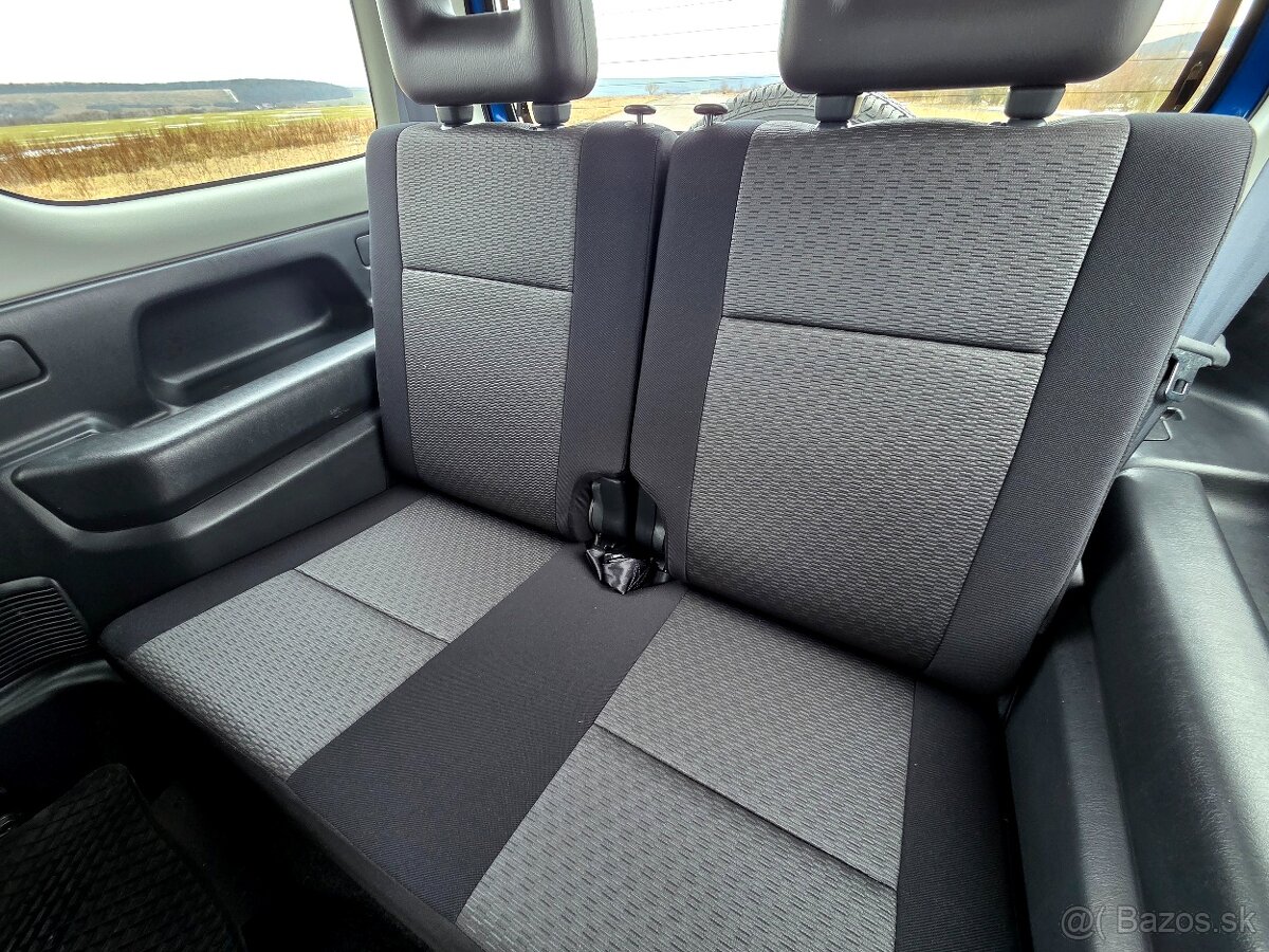 Suzuki Jimny 1.3 - 11