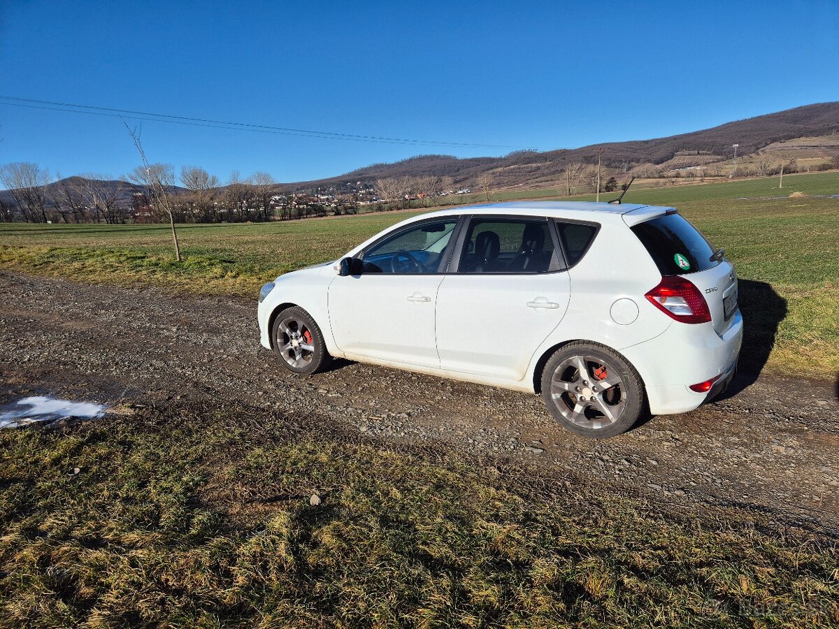 Predan Kia Ceed - 11