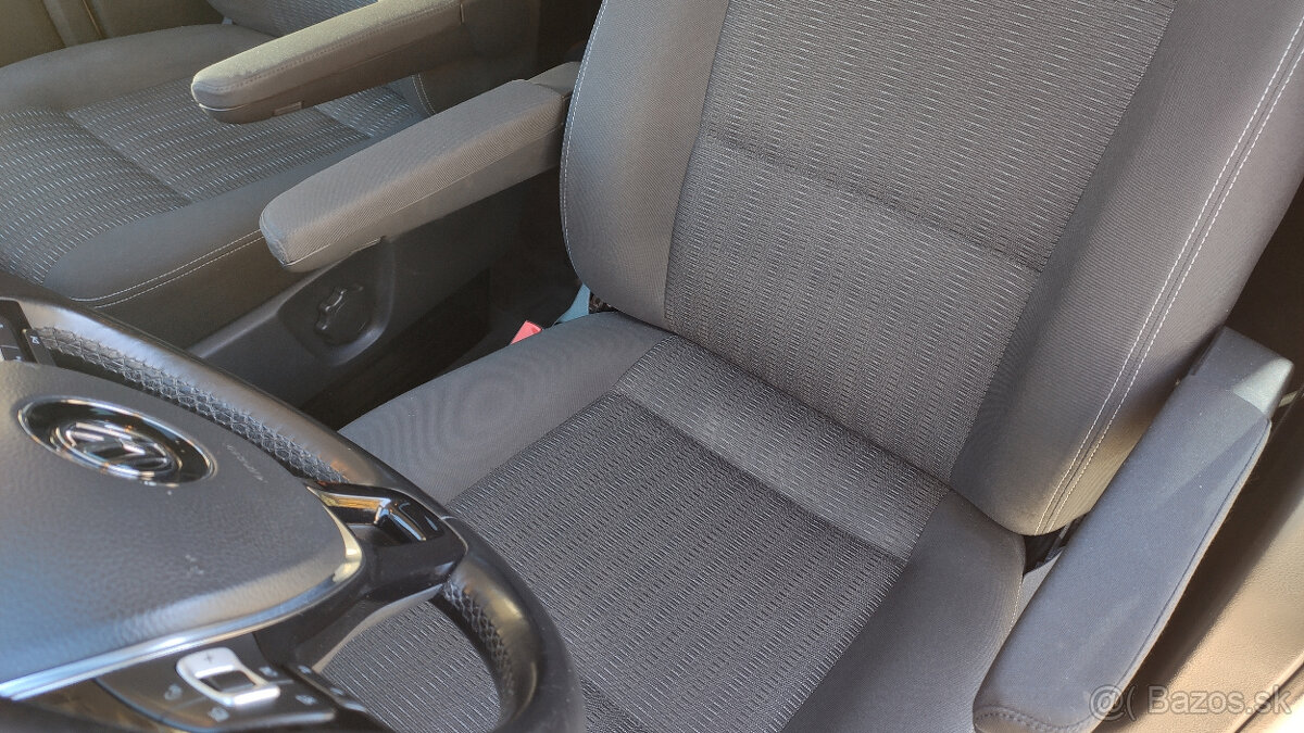 VW T6 Multivan 2.0 TDI Comfortline + Webasto - 11