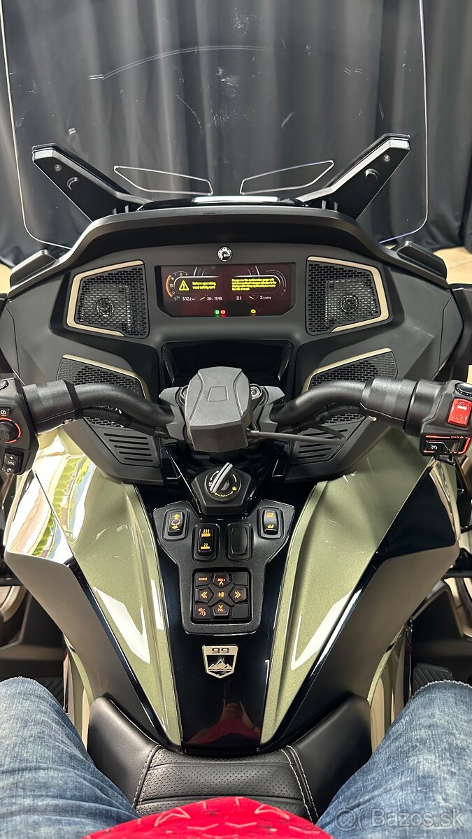 Predám Can Am Spyder Sea to Sky - 11