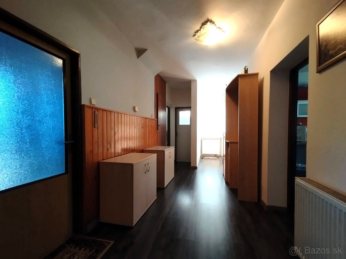 Rodinný dom Kľúčovec s pozemkom 711 m2 - 11