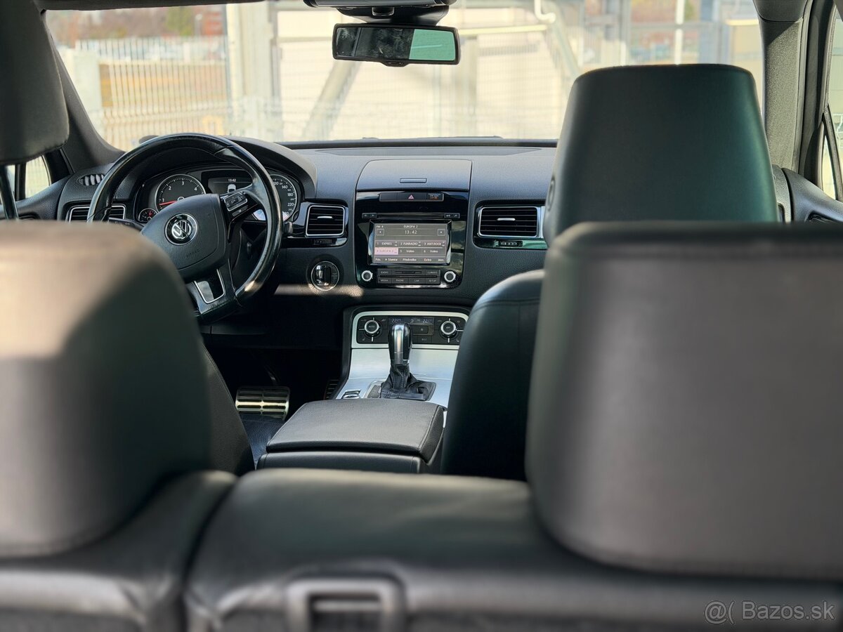 VW Touareg 3.0 TDi - 11