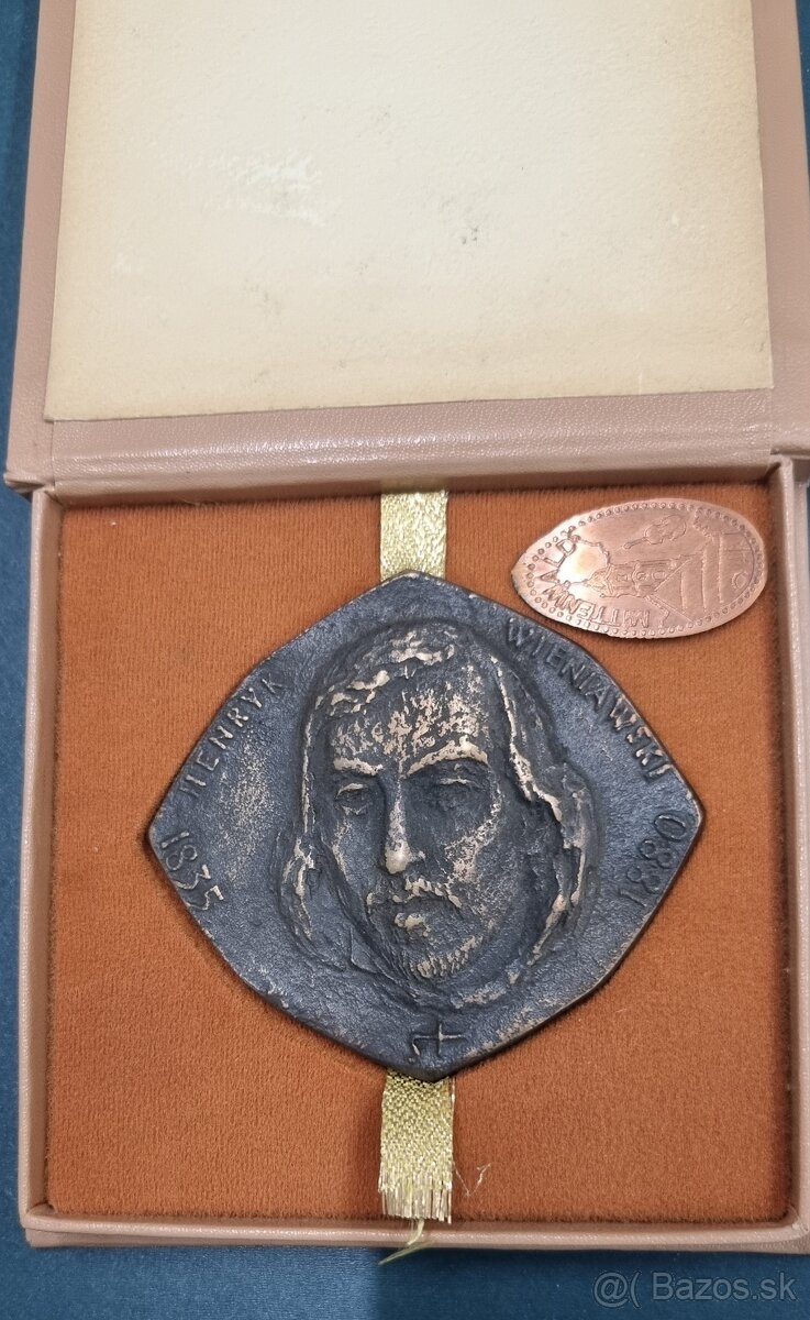 Rozličné medaile - 11