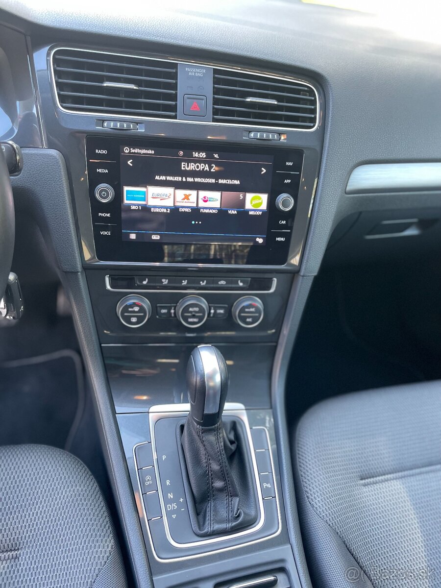 Volkswagen Golf 2.0 TDI Comfortline DSG - odpočet DPH - 11