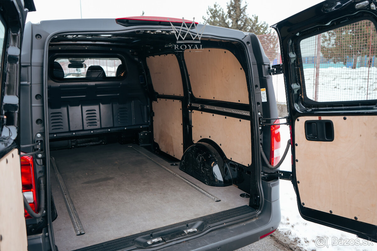 Mercedes-Benz eVito Lang DPH - 11