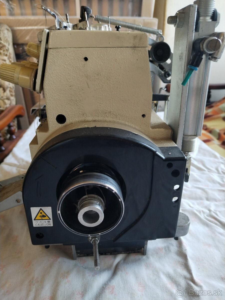 Šijací stroj Yamato - 11