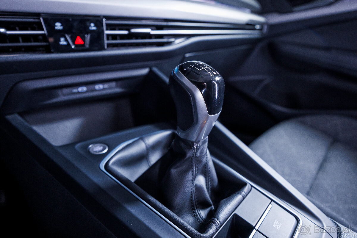 VW Golf Variant 2.0 TDI model 2022, manuál, ťažné, DPH - 11