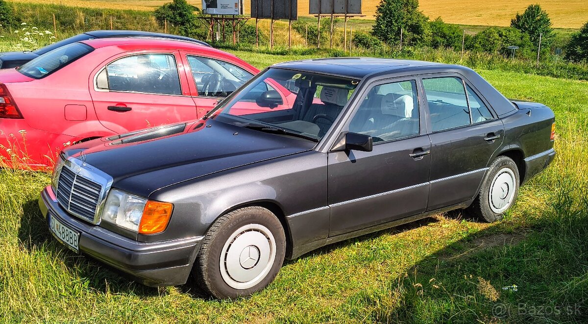 Mercedes W124 230E - 11